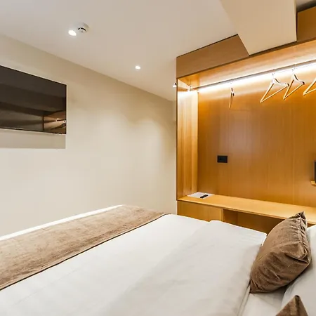 Arbo Boutique 4* Дуррес