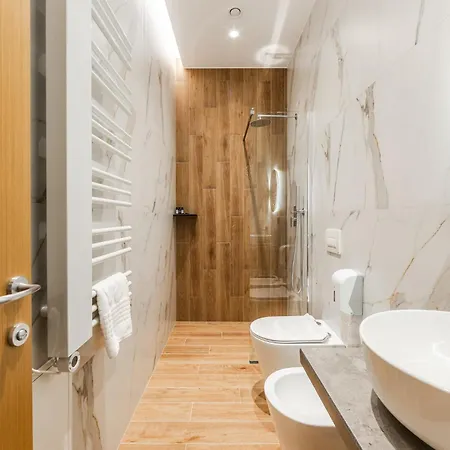 Arbo Boutique מלון 4*