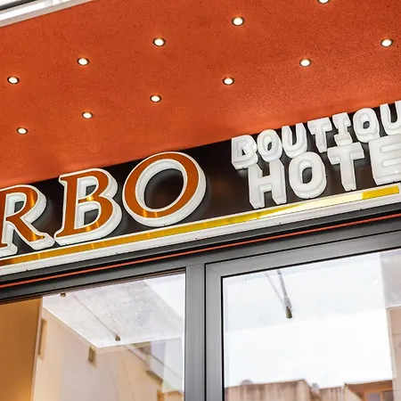 Arbo Boutique Отель Дуррес