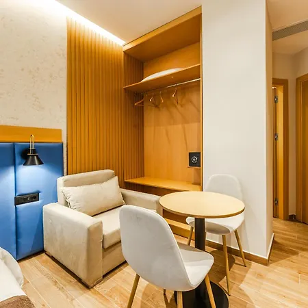 Arbo Boutique Hotel 4*
